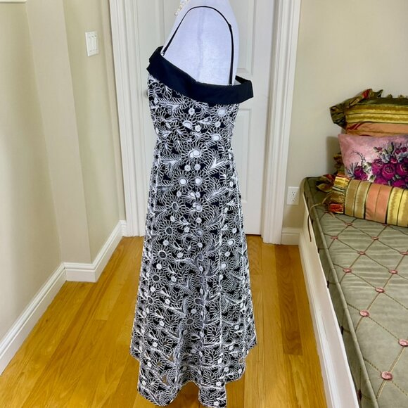 Anthropologie Maeve Dress Midi Strapless Embroidered Black White Floral (8) - Picture 3 of 12